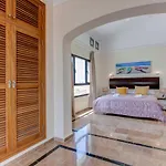 Hipoclub Villas, Aguamarina 4 Villa *